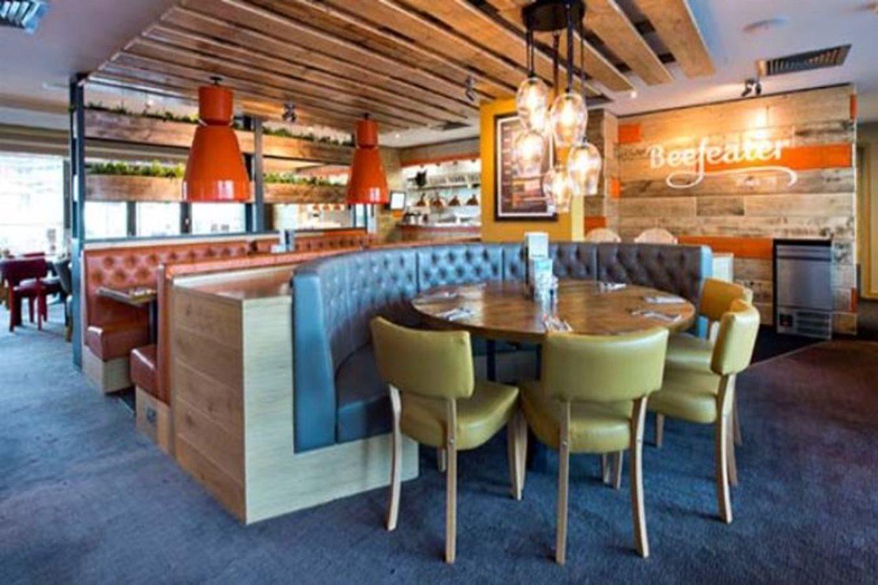 Premier Inn London Woolwich Exterior photo